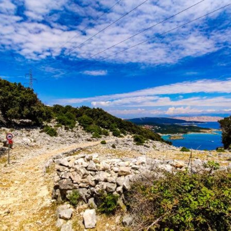 Lopar MTB 1
