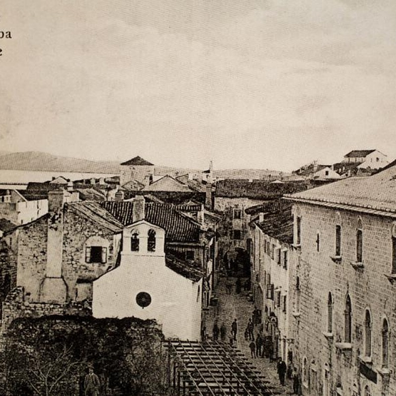 Srednja ulica