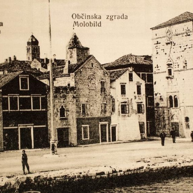 Kneževa palača