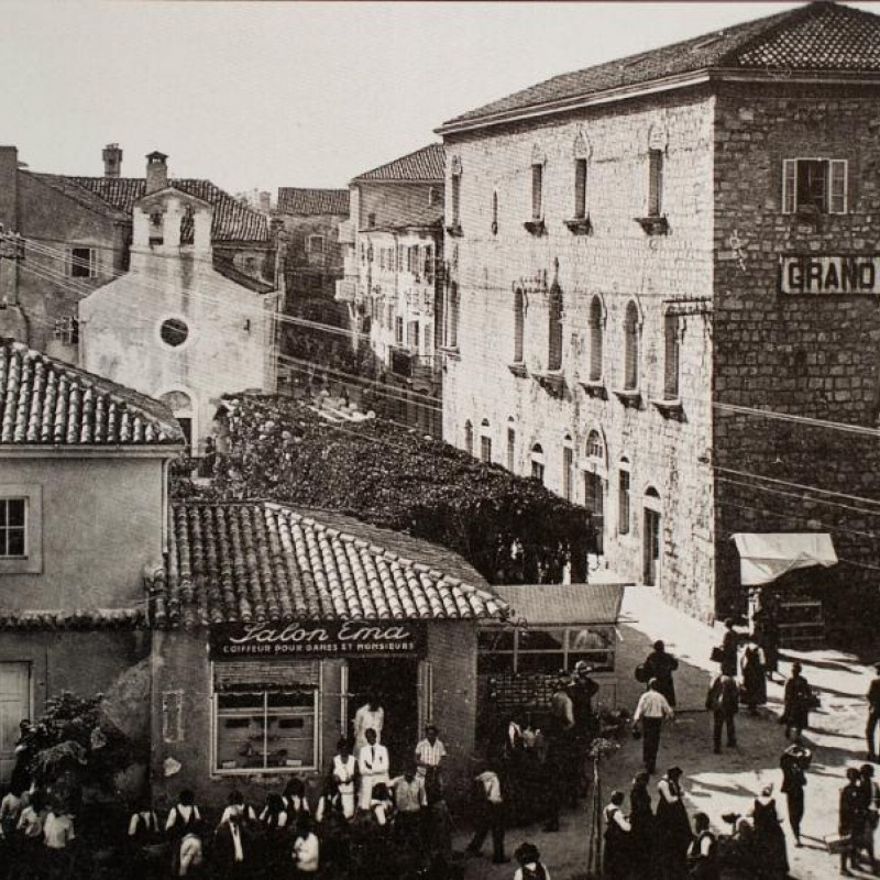 The Square of St. Christopher - Varoš