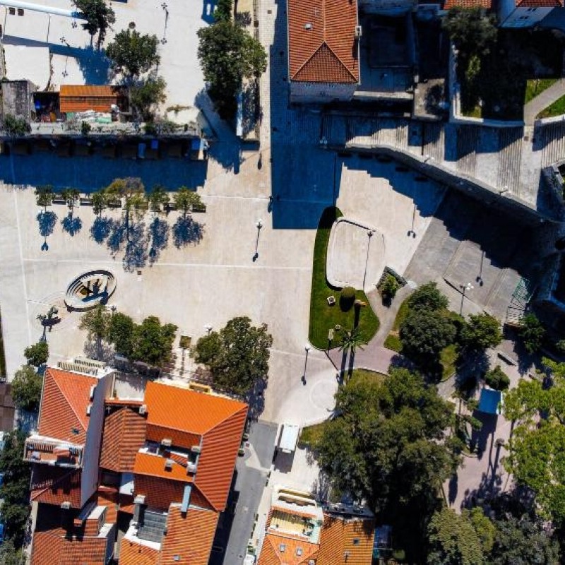 The Square of St. Christopher - Varoš