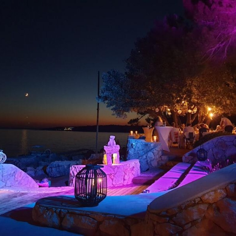 Smola Beach Chillout Bar