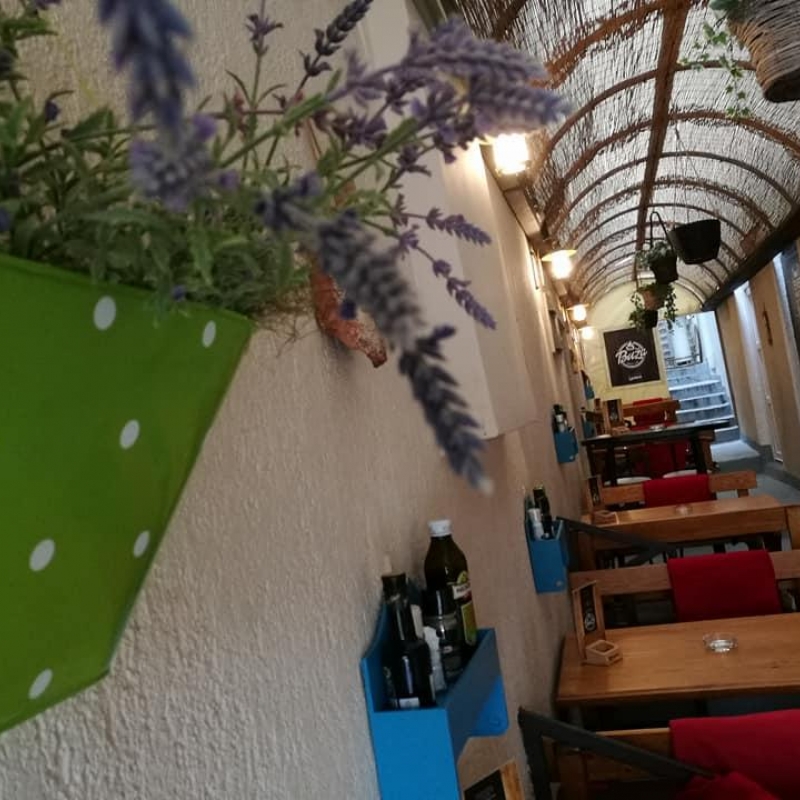 Buža caffe & food
