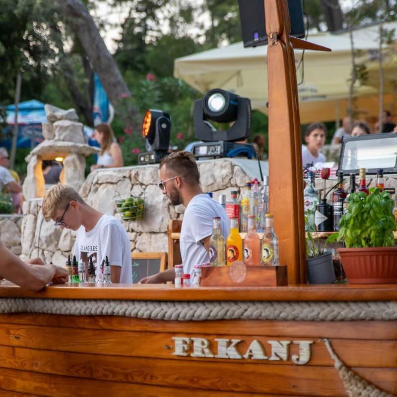 Smola Beach Chillout Bar